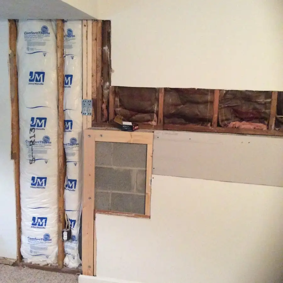 Wall insulation replacement during Structural Drying in Lake Oswego